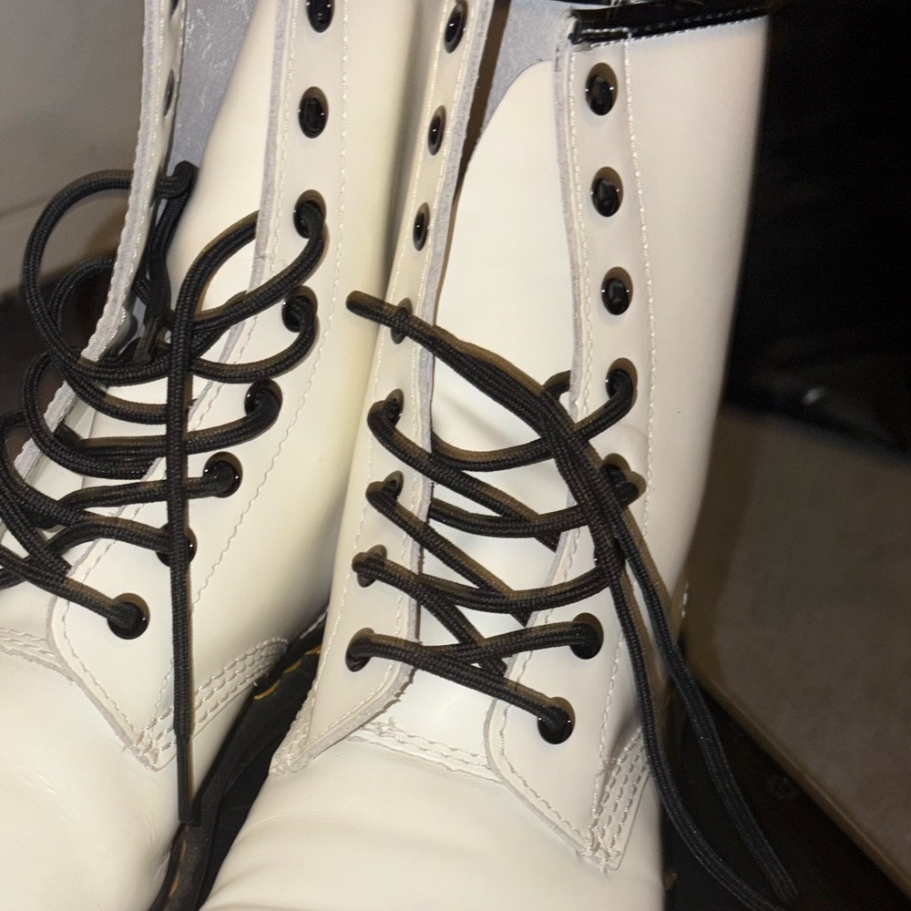 Dr. Martens White Combat Boots with Black Laces - Picture 2 of 9